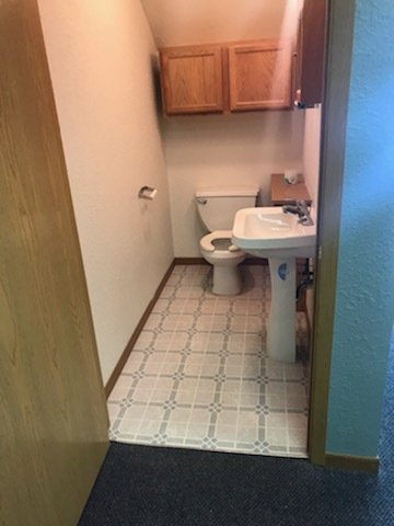 Suite-2-Bathroom