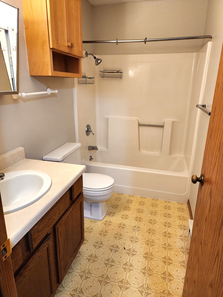 East Oak Apartments Van Binsbergen & Associates