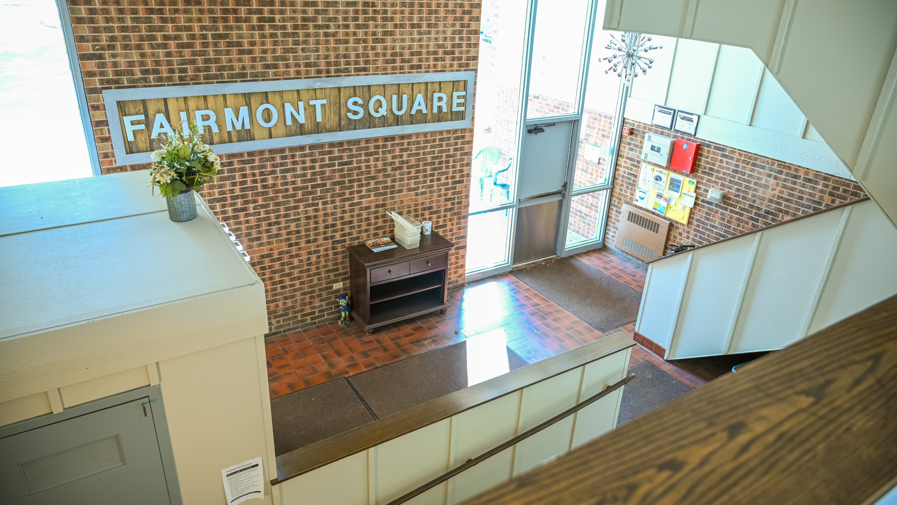 Fairmont-Square-Apartments-17