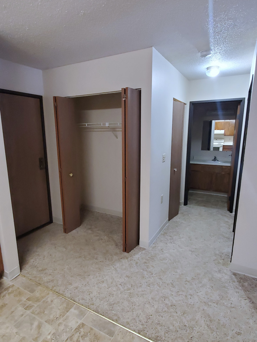 Heritage-Morris-Entrance-Storage-2024