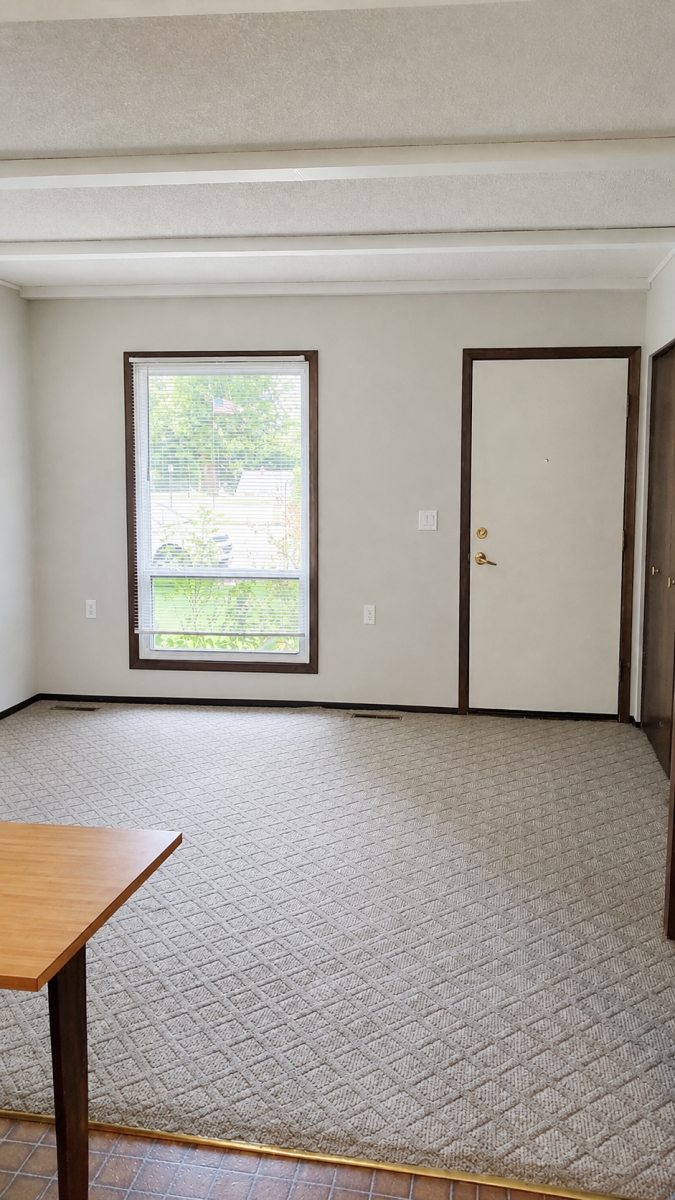 Heritage-West-255-Living-Room