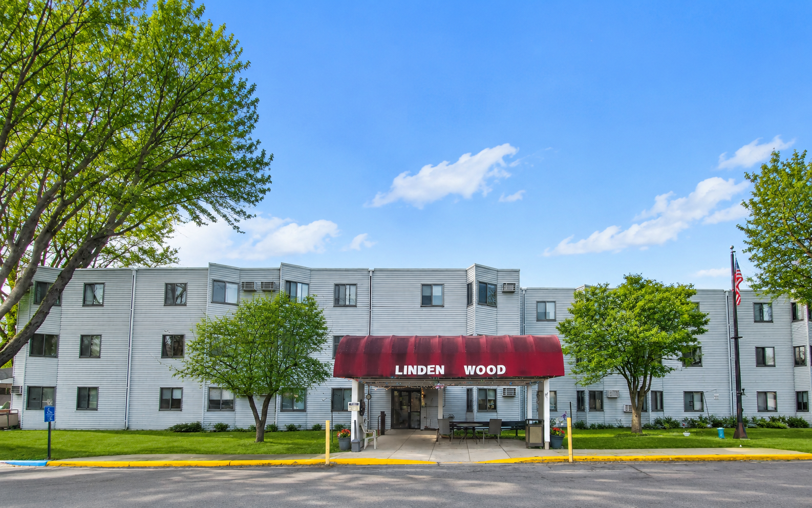 Linden-Wood-Exterior-3