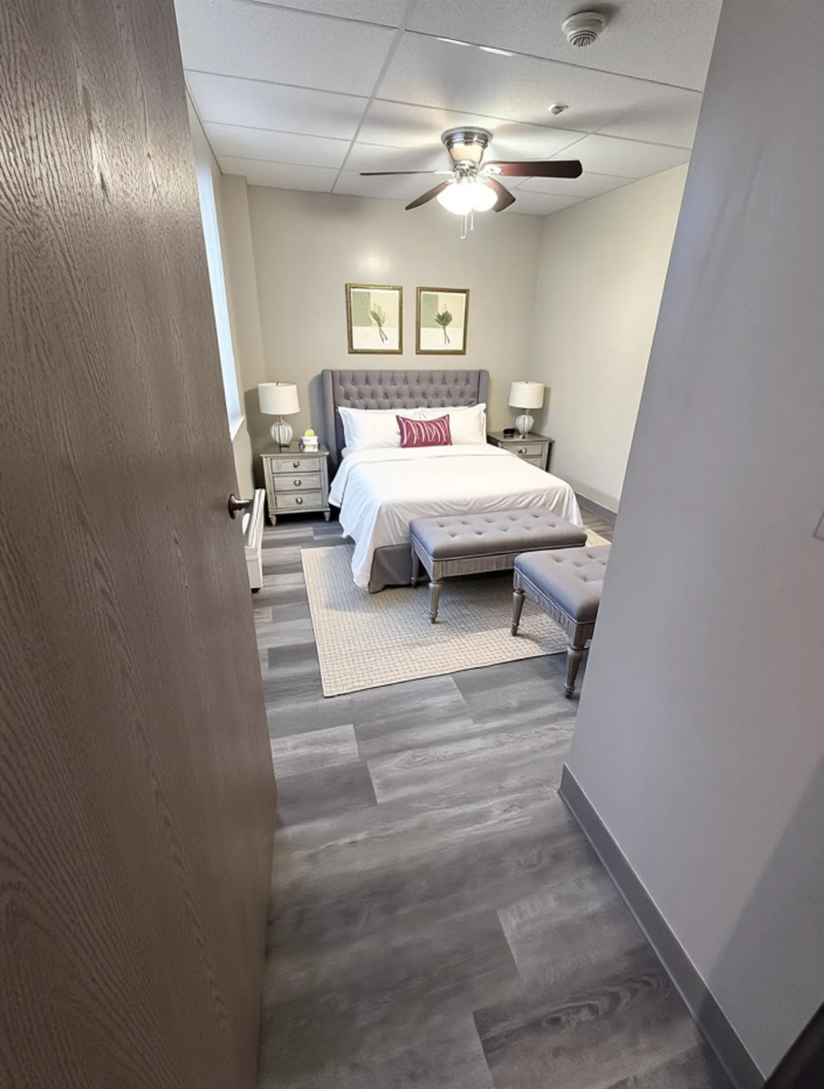 Madison Street Apartments - Van Binsbergen & Associates
