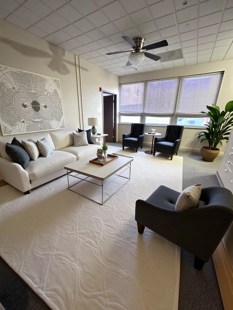 Madison Street Apartments - Van Binsbergen & Associates