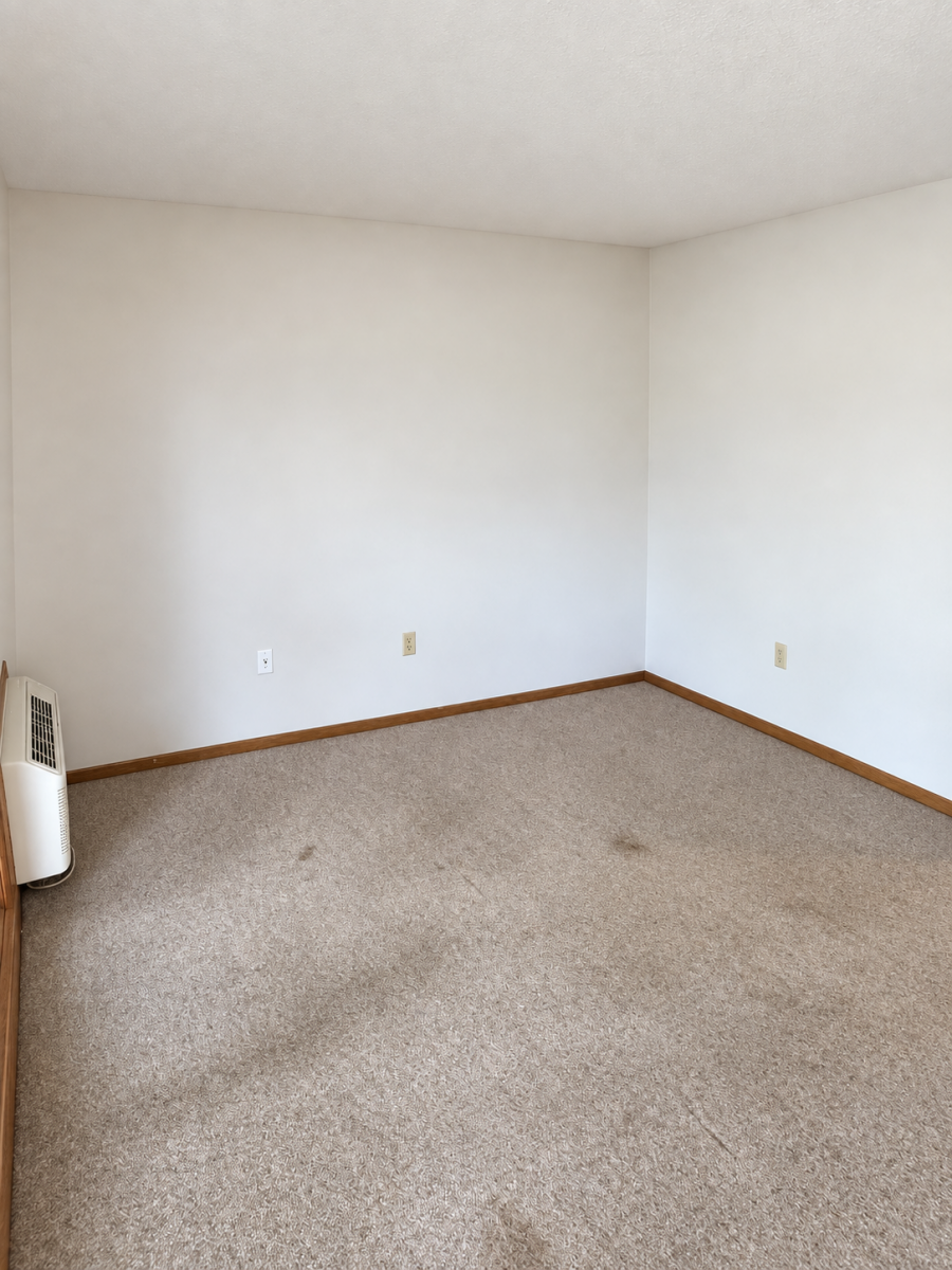 Maple-Winds-Village-II-6-Living-Room