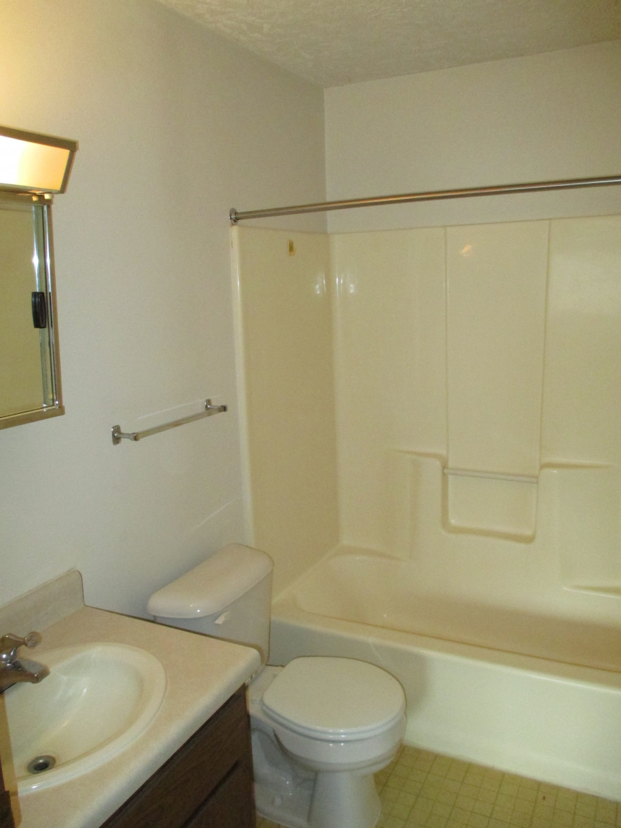 Miltona-Apartments-Bathroom