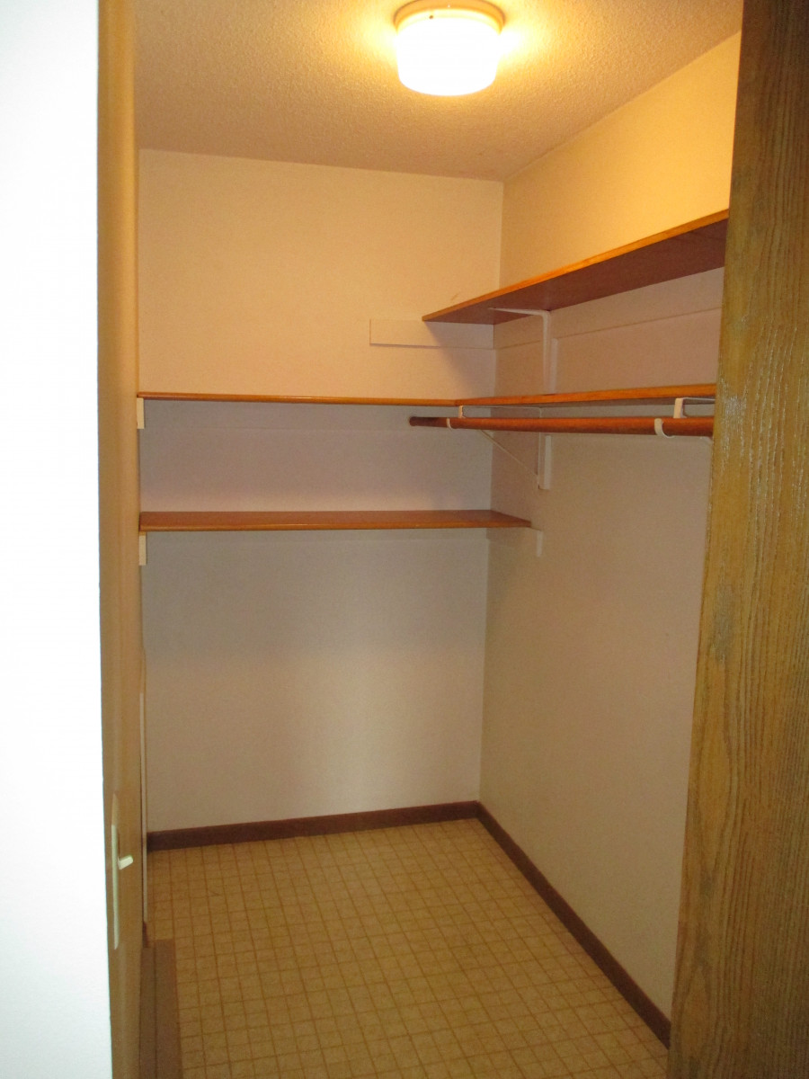 Miltona-Apartments-Storage-Closet