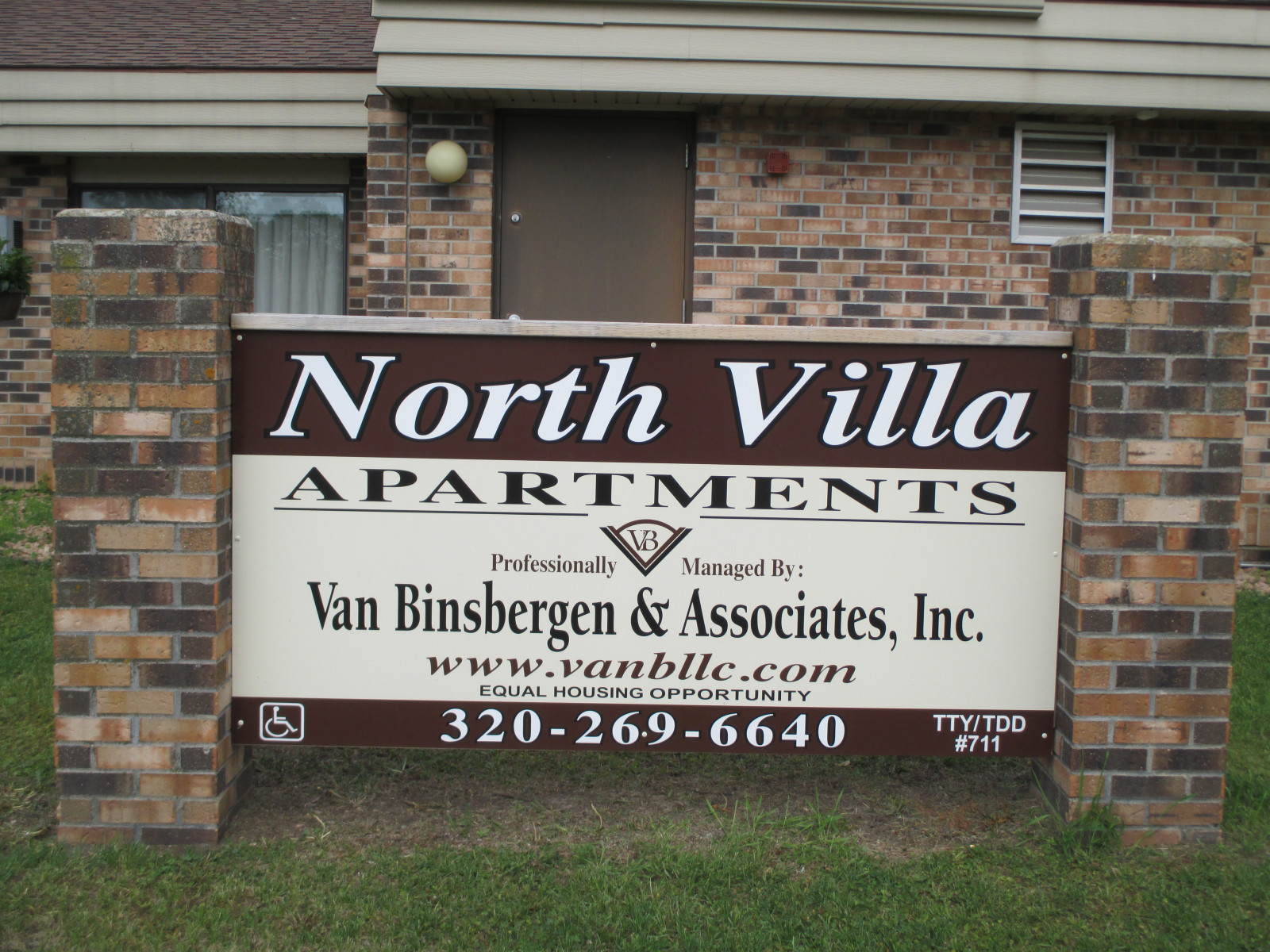 North-Villa-Property-Sign
