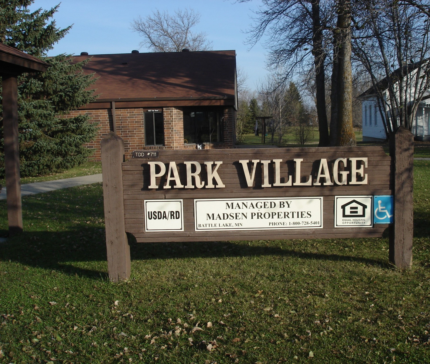 Park-Village-Sign