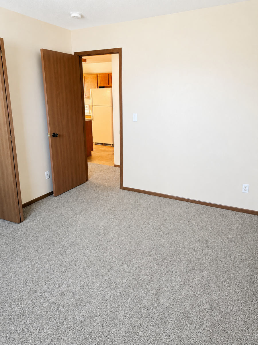 Paulson-Park-1-5-Bedroom-2-Door