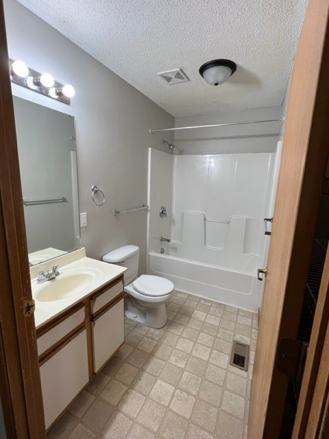 PA-Towne-Homes-Full-Bathroom