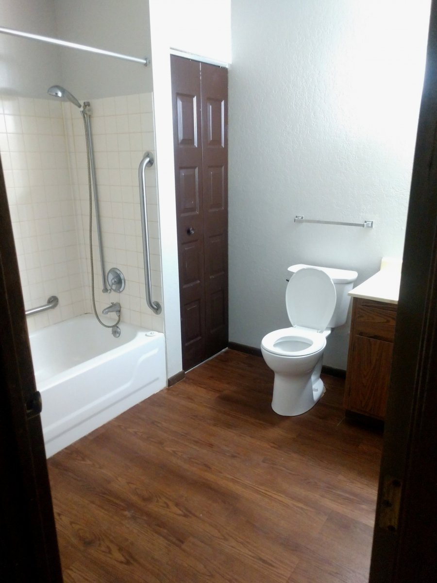 Prairie-View-Bathroom