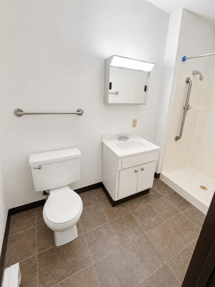 Whispering-Pines-213-Bathroom