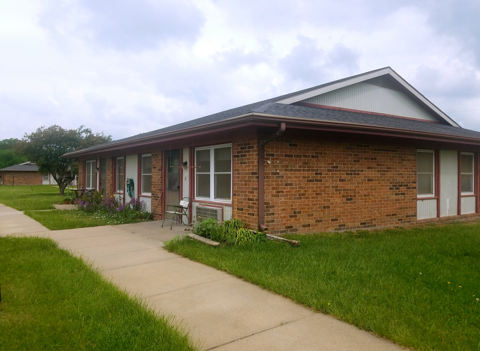 Americus Apartments Van Binsbergen & Associates